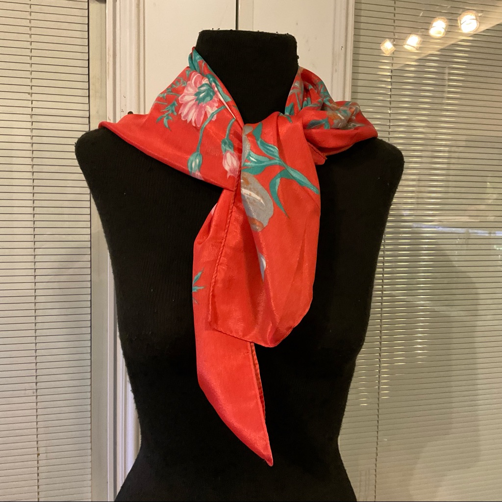 Scarf Silk Size 31 X 31 Scarf Silk Size 31 X 31